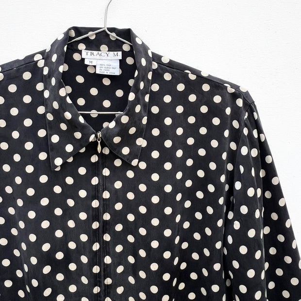 Vintage Silk Tracy M Polka-Dot Shirt, Black and Cream Blouse. Womens Medium, Close-up of Zipper and Collar.