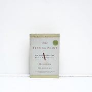 Front Cover of Paperback Used Book, The Tipping Point: How Little Things Can Make a Big Difference by Malcom Gladwell