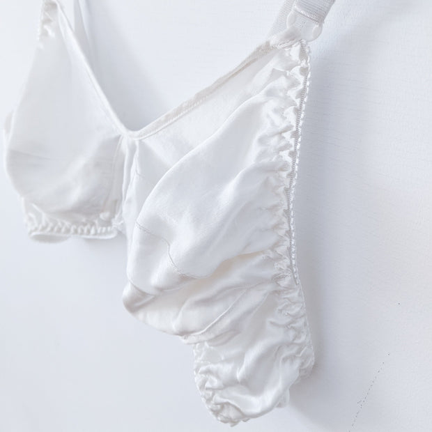 White Vintage Silk Bra/Bralette 40A/B. Close-up of Seamed Cups and White Silk Fabric. Vintage Clothing Canada.