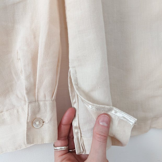 Vintage Mantles Petite Linen Button-up Long Sleeve Shirt, Pale Yellow/Cream. Satin Facing Inside of Side Slit. Fold and Fray.
