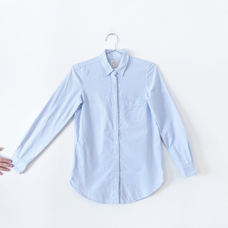 Light Blue and White Vertical Striped Classic Button-up Oxford Shirt with Long Sleeves. Talula, Boyfriend Fit. Sleeve Length.