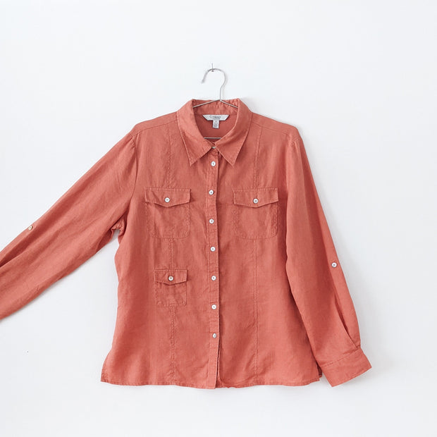 Light Rust Orange Linen Shirt with Roll-up Sleeves. Conrad C Collection, Women’s 12. Sleeve Width View. Fold and Fray.