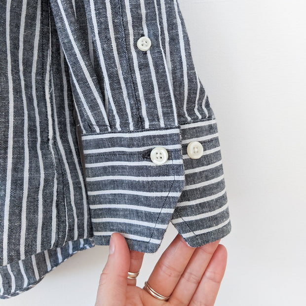 Close up of Cut-out and Two Buttons on Cuff of Grey and White Stripe Button-up Long Sleeve Shirt. Bill Blass Mens Large.