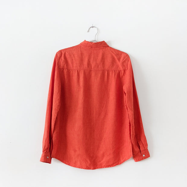 Rosy Orange Linen Button-up Long Sleeve Shirt. Ruby Rosa Women’s 8. Back View. Fold and Fray.