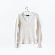 Hallow/Loose Knit White V-Neck Italian Linen Sweater, Long Sleeves. Banana Republic, Chunky Linen Sweater, Women’s Medium.