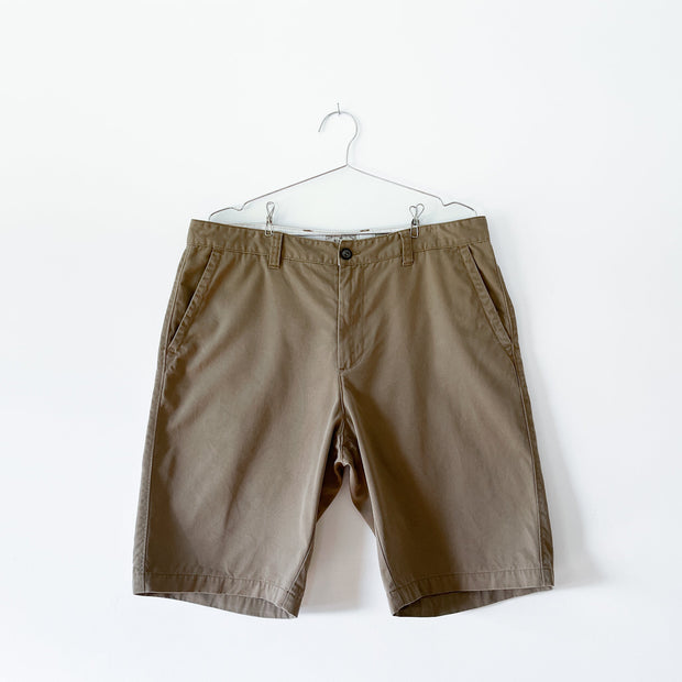 Easy Clothing Suppliers UK Chino Short, Cotton Brown/Tan Chino Shorts Men’s 36. Straight Fit. Pockets Belt Loops. Canada.