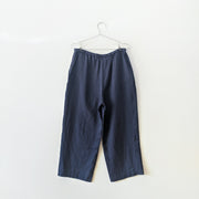 Navy ramie cropped pant, back of pants.