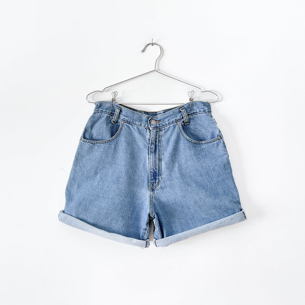 Vintage Highwaisted Light Blue Denim Shorts