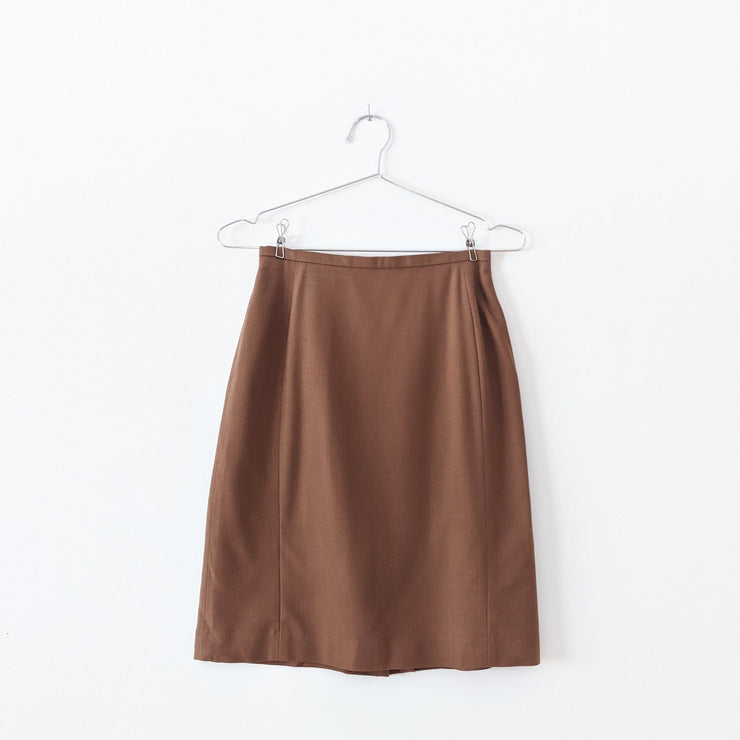 Uniqlo Canada - New Arrival: With a cozy wool blend, our Women's Wool  Blended Wrap Mini Skirt ($39.90) is a must for Fall fashion. | Facebook