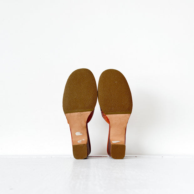 Shoe Soles of Woven Vintage Leather Heeled Mule Sandal. Women’s Brazilian-made Leather Sandal, Brown/Orange/Tan.