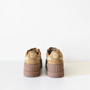 Puma platform hotsell brown sole