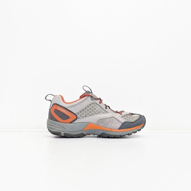 Light Grey/Orange Walking/Hiking Sneaker/Shoe. Merrell Avian Light Ventilator in Drizzle/Lychee OrthoLite Women’s 8. Side View.