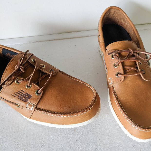 New Balance Tan/Golden Brown Leather Boat Shoe Men’s 9, Made in U.S.A. Close up of Front of Shoes with Ties/Stitching.