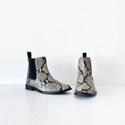 Black and Beige Snake-print Leather Chelsea Boot, M.Gemi, The Avallo, Women’s 38, Made in Italy. Flat Boot, Elastic Panels.