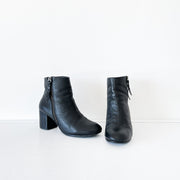 Splendid Black Leather Heeled Ankle Boot with Exterior Silver Side Zipper. Splendid Leather Boots, Women’s 8, in Canada.