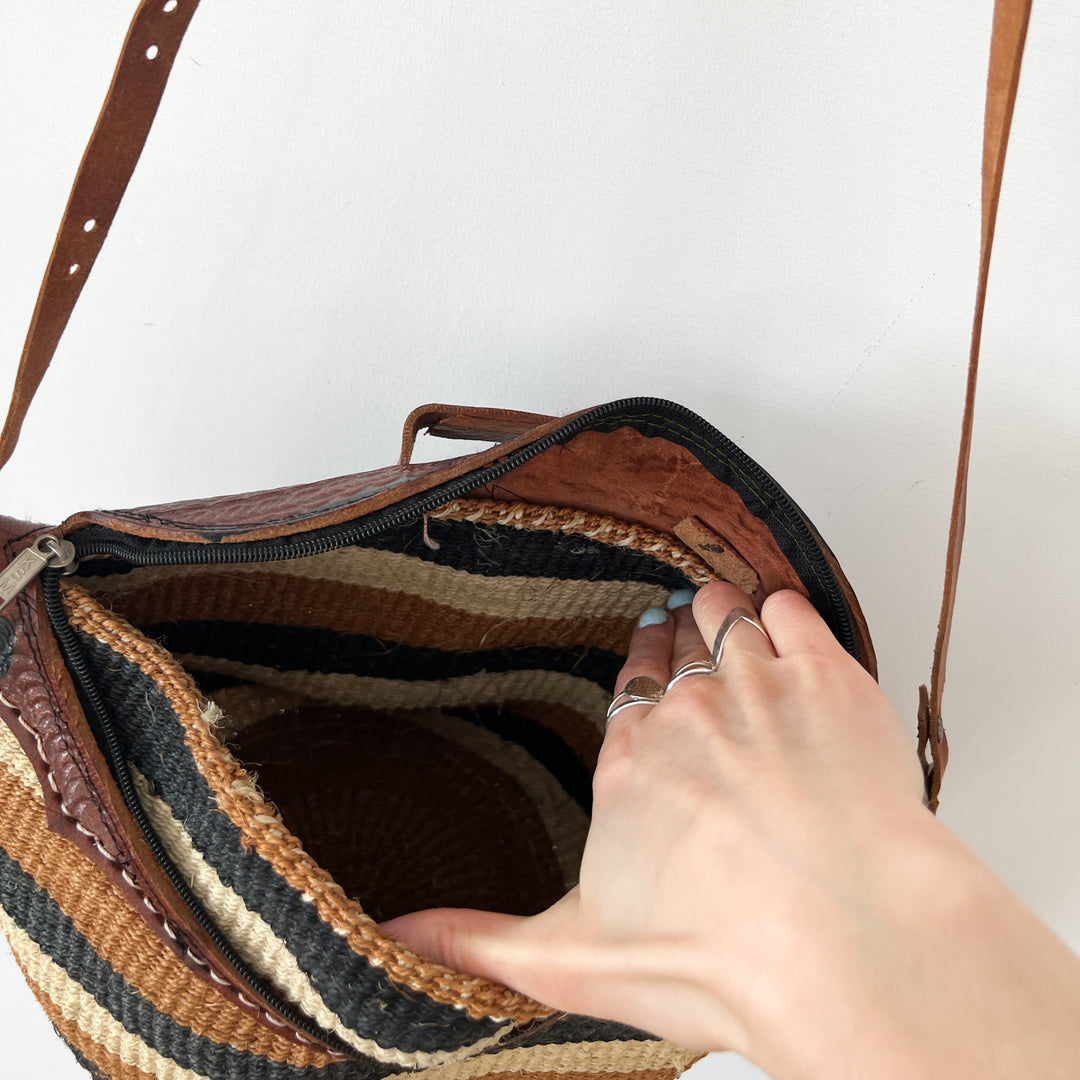 Vintage woven purse new arrivals